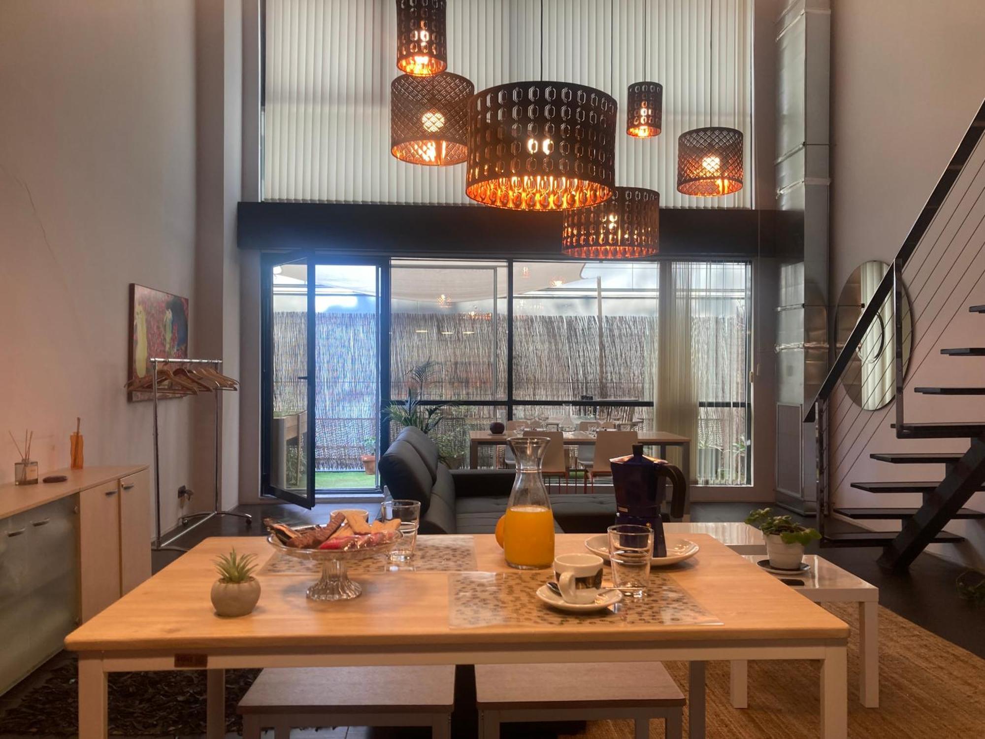 Apartamento Tipo Loft Madrid Exterior photo